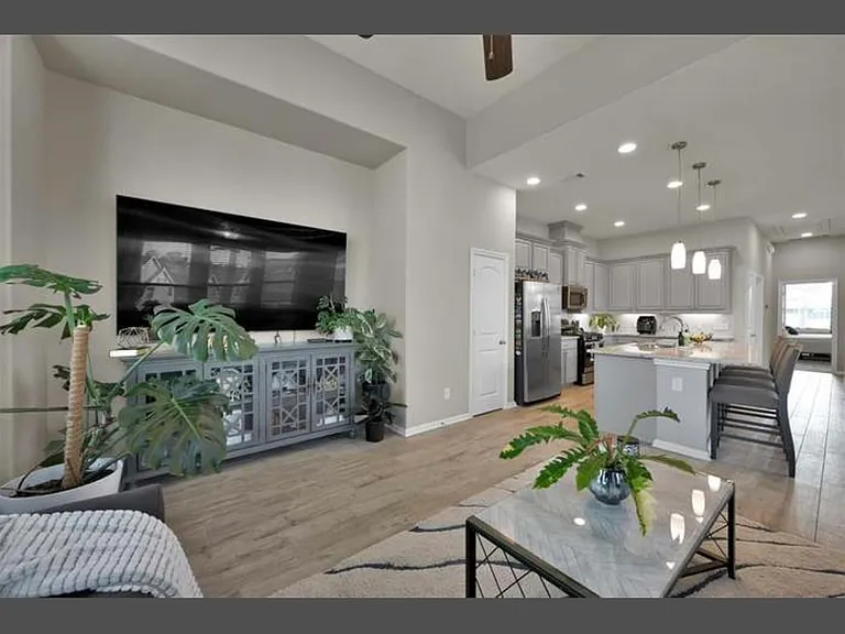 4347 Foggy Creek Ln — Photo 4