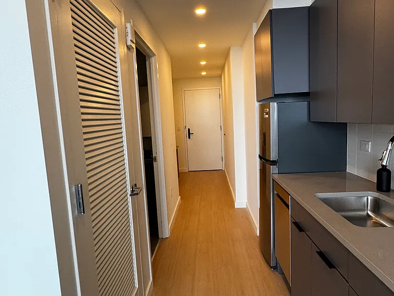624 Newark Ave #1111 — Photo 3