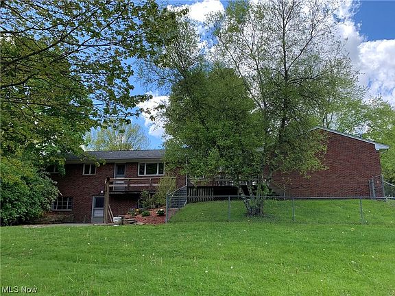 3rd image of 3517 Clearview Pl