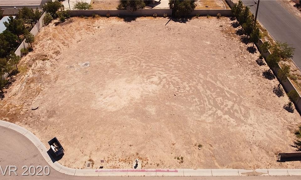 2nd image of 3910 Badura Ave