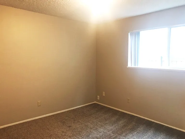1525 SE Salmon St #1-5 — Photo 7