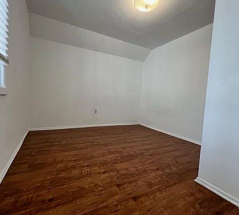 3rd image of 1434 26th Ave