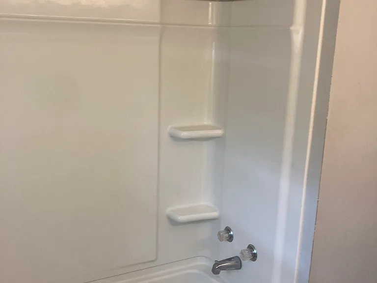 111 Trinity Dr — Photo 15