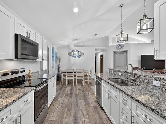 2nd image of 23167 NW 180TH PLACE