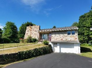 2111 W College Ave, State College, PA 16801