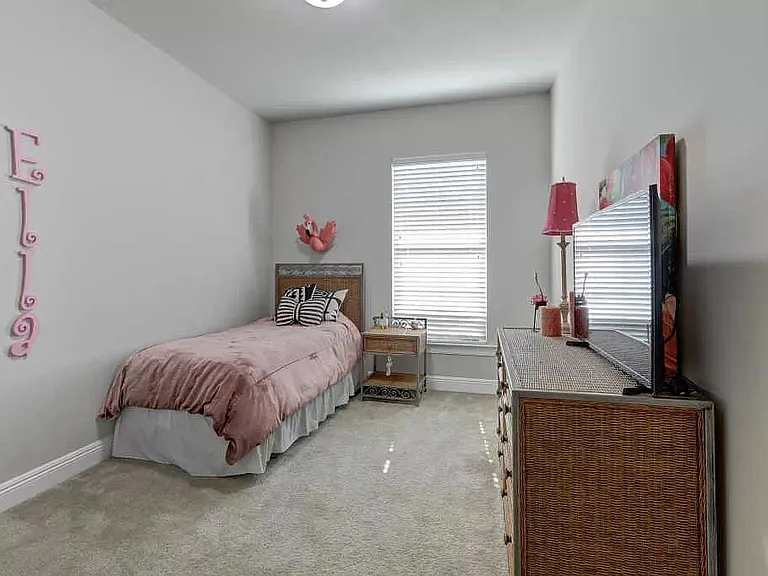 113 Maddox Jude Dr — Photo 7