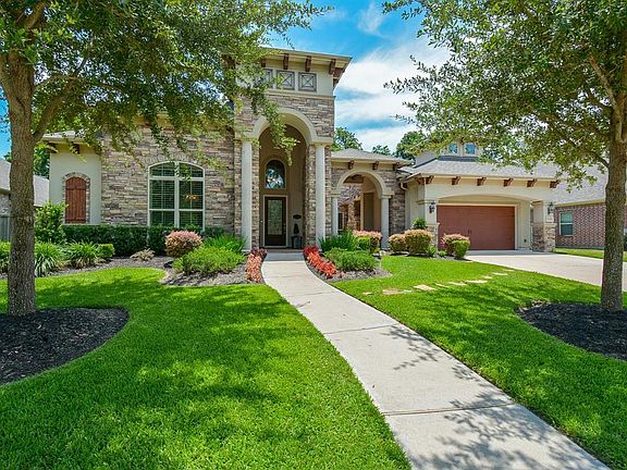 3rd image of 21315 Aurora Park Drive