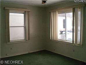 2nd image of 539 Williams St