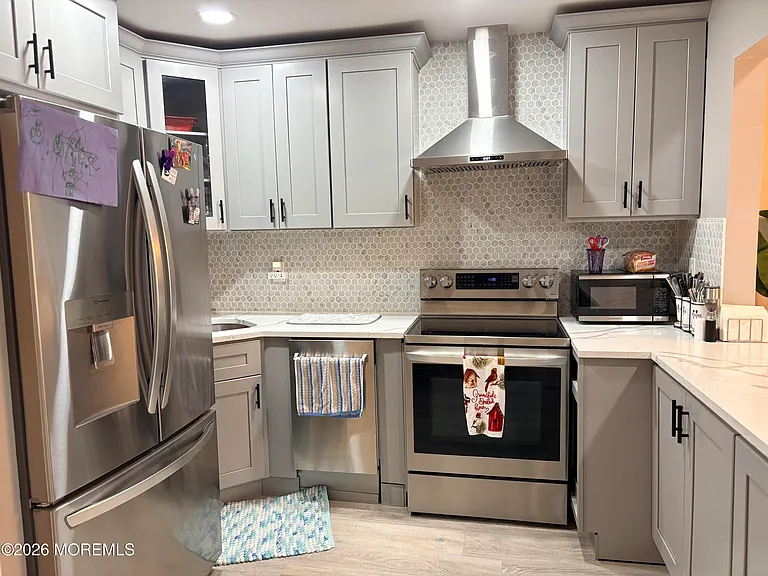 108 Manchester Ct — Photo 4