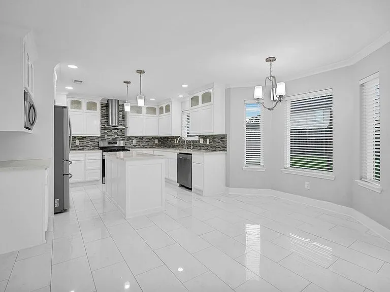 405 Mystic Trail Loop — Photo 14