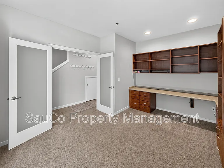 1420 NW 20th Ave — Photo 5