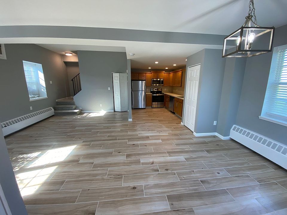 1st image of 20 N 9th St #1-W49