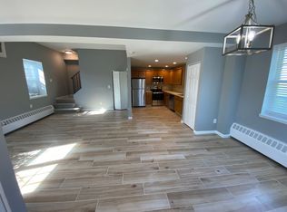 20 N 9th St #1-W49, Emmaus, PA 18049