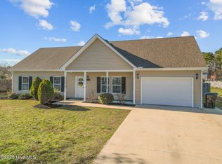 123 Bay Leaf Dr, Currituck, NC 27929