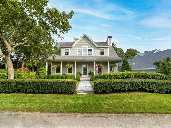 140 Wickford Point Rd, North Kingstown, RI 02852