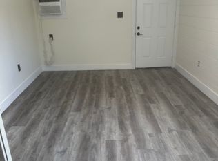 1035 N Dunkenfield Ave, Crystal River, FL 34429