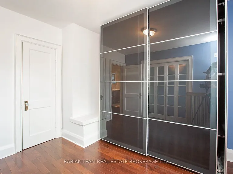 94 Woodside Ave — Photo 20