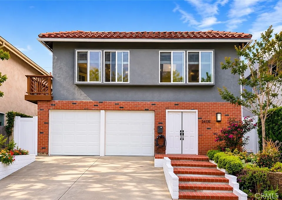 34071 Aurelio Dr