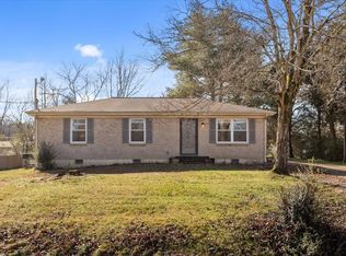 105 Mae Cir, Dickson, TN 37055