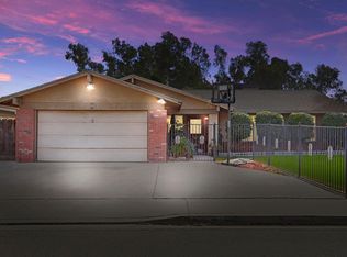 1109 Amberwood Ln, Turlock, CA 95380