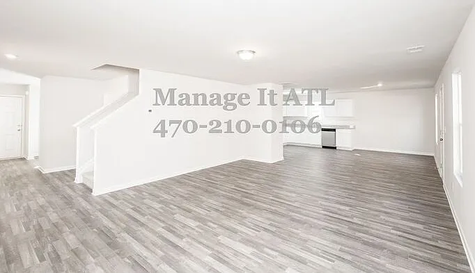 797 Shallowford Rd — Photo 9