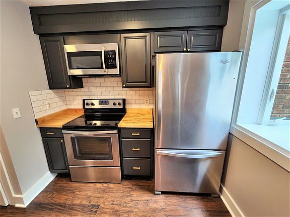 5th image of 141 Thistle Ln