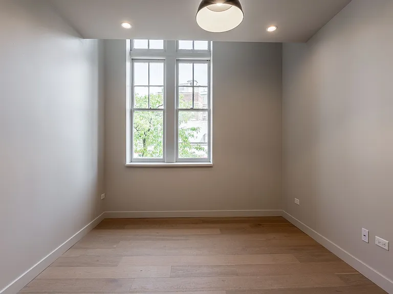 1706 Sherman Ave. — Photo 61