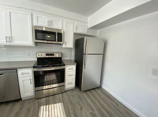 Peerless Apartments, Beverly Hills, CA 90211