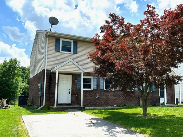 25 O'Neill Ave, Hanover, PA 17331