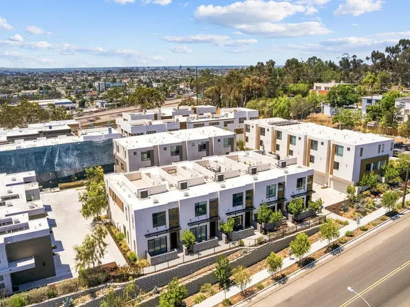 1055 32nd St #9, San Diego, CA 92102