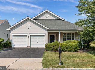 23 Foster Rd, Pennington, NJ 08534