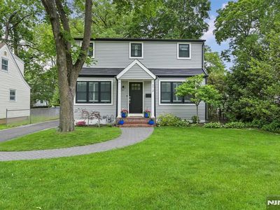 373 Deerfield St, Ridgewood, NJ, 07450