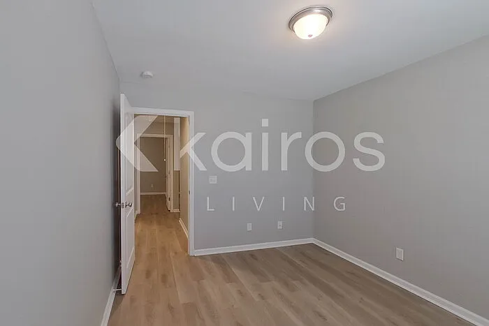 128 Bluff Rd — Photo 30