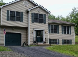 304 Lake Of The Pnes, East Stroudsburg, PA