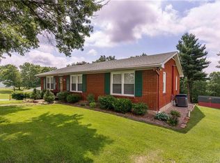 7273 Corydon Ridge Rd NE, Lanesville, IN 47136