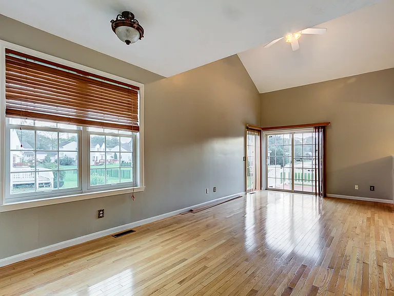 74 Odonnell Ave #74 — Photo 3