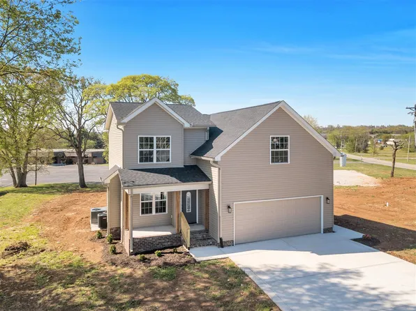 98 Country Club Blvd, Russellville, KY 42276