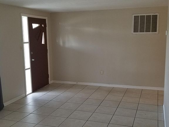 4th image of 4921 Odyssey Ave