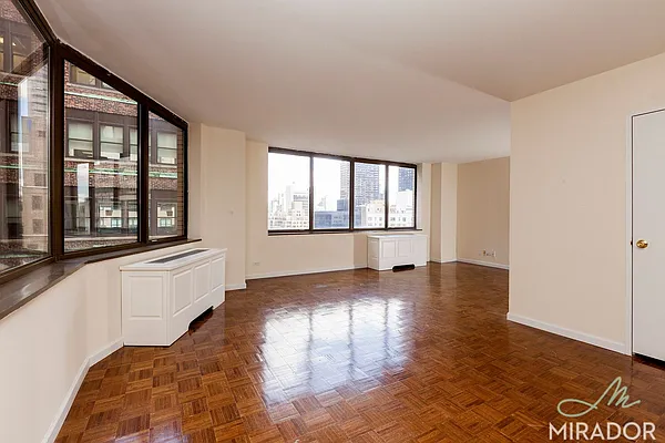 Rented by Mirador Real Estate | media 27