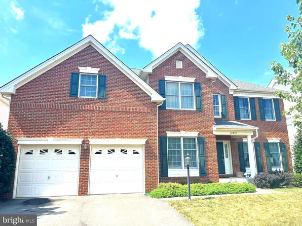 42594 Pelican Dr, Chantilly, VA 20152