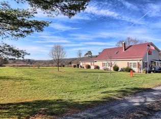 30 McCormick Ln, Mc Clure, PA 17841