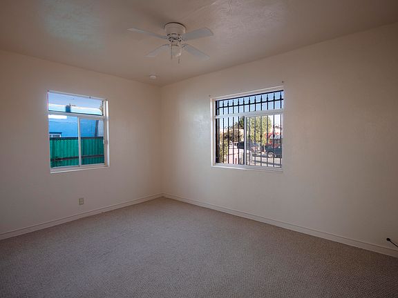 4th image of 163 Red Robin Dr