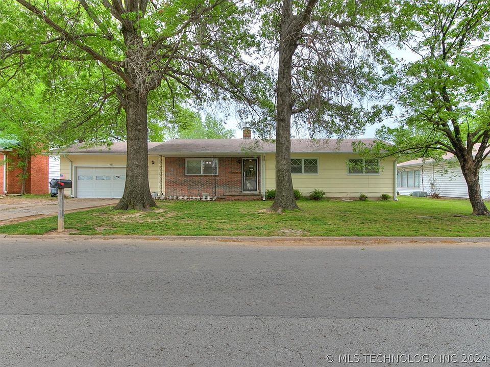 1st image of 1405 Lahoma Dr