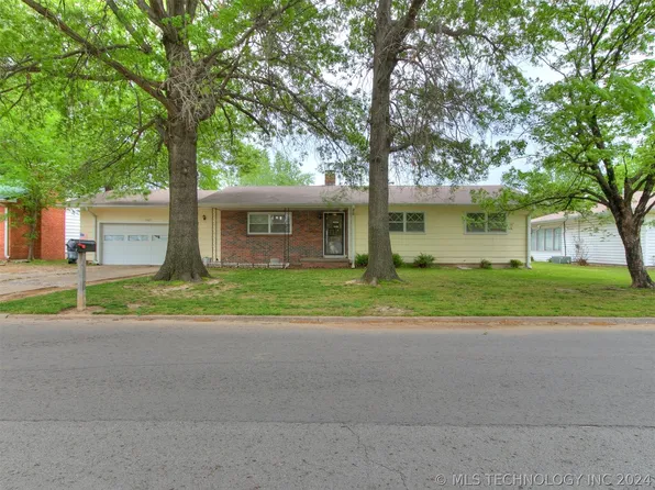 1405 Lahoma Dr, Pryor, OK 74361