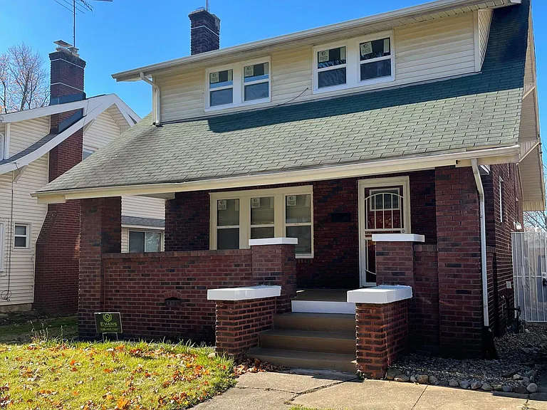 1488 Brown St — Photo 12
