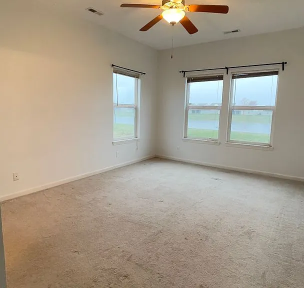 3232 Huxley Dr — Photo 12