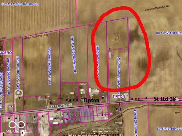 1030 E Jefferson St, Tipton, IN 46072