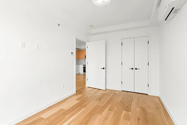 Rented by EXR | media 11