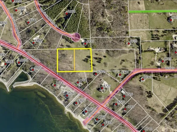 1-F5 Bay Shore Ct, Sturgeon Bay, WI 54235