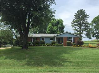 129 Pebblecreek Rd, Franklin, TN 37064